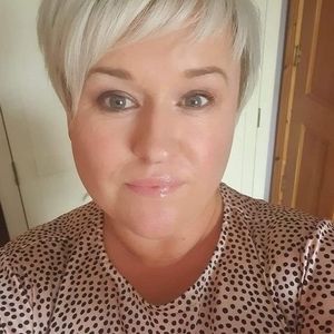 Meet your Posher, Janine